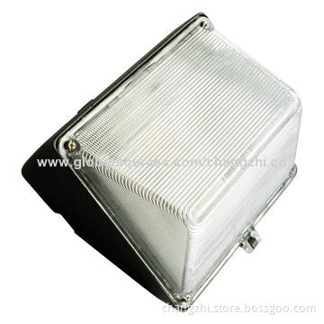 Wall Pack Light with 5,400 to 6,000lm Luminous Flux Range